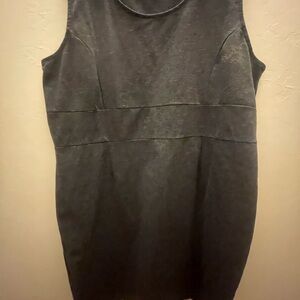 Avenue Black Midi Dress